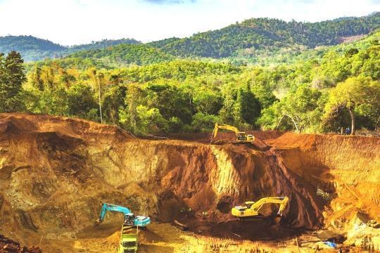 L’ECUADOR DICE BASTA ALLE ESTRAZIONI NELLA FORESTA