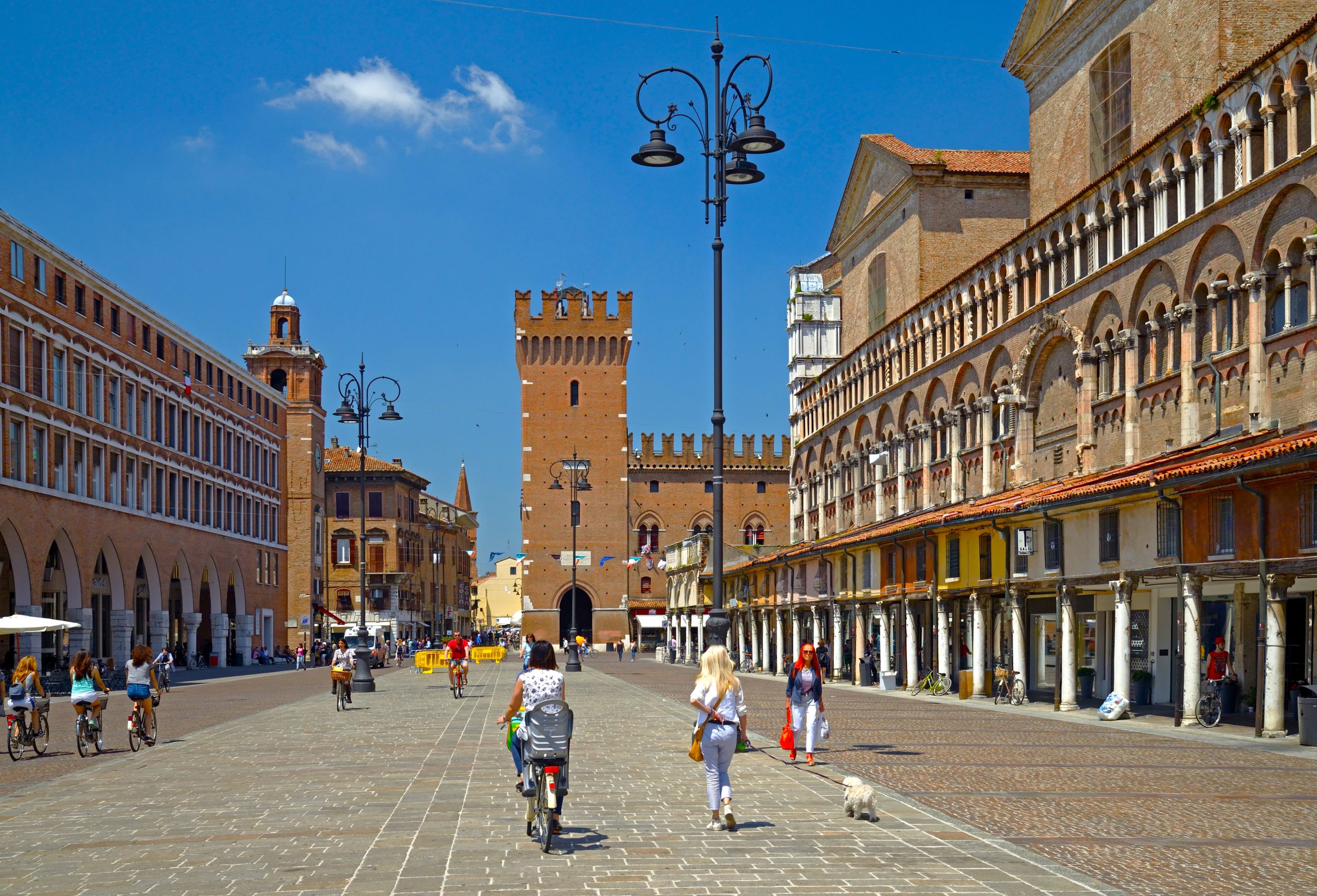 FERRARA È LA CITTÀ PIÙ LIBERA DALLA PLASTICA IN ITALIA