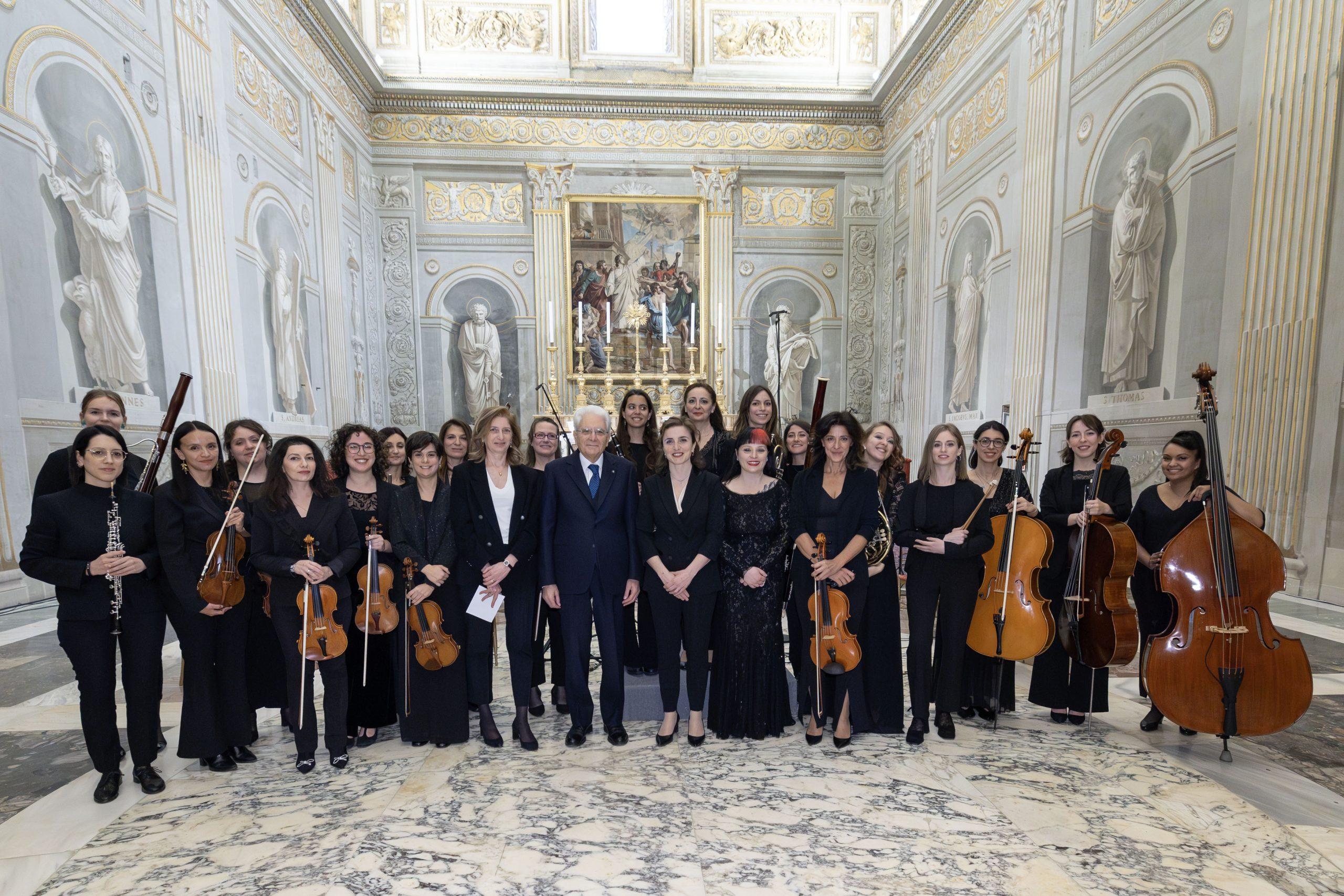 UN'ORCHESTRA DI DONNE STA RIBALTANDO GLI STEREOTIPI