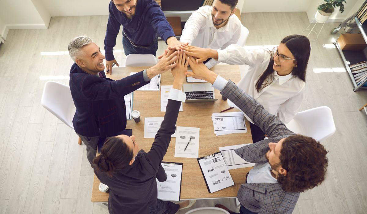 LA PARTECIPAZIONE DEI LAVORATORI NELLE IMPRESE DIVENTA UN  DIRITTO
