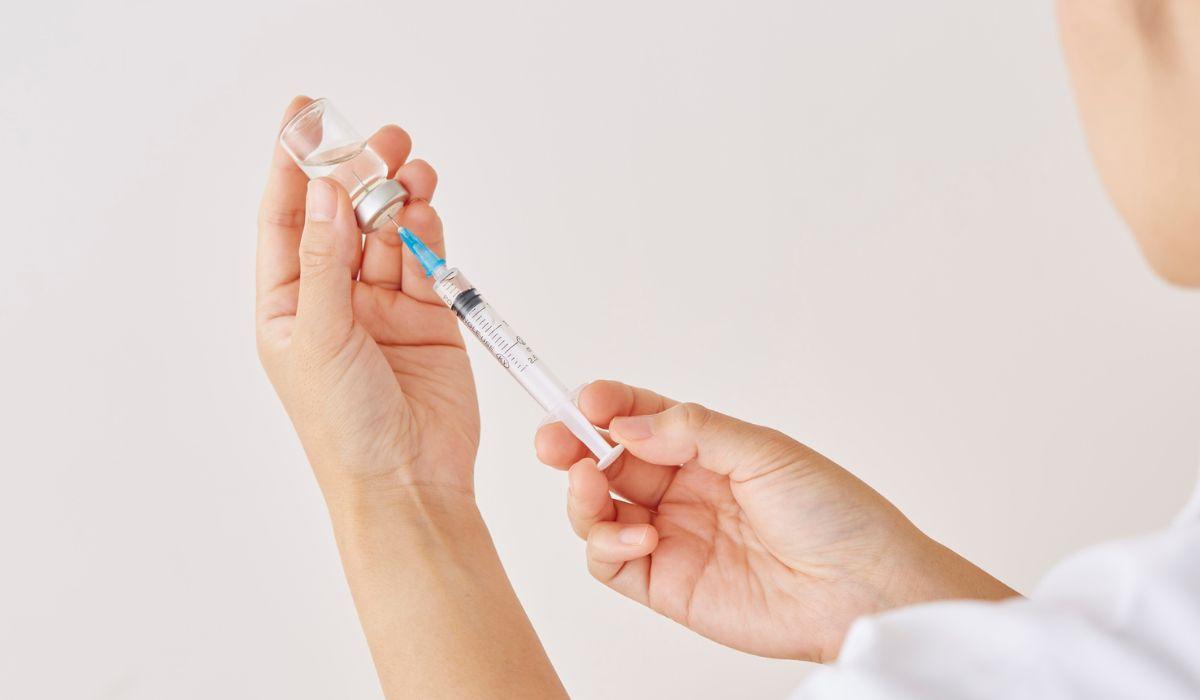 APPROVATO IL PRIMO FARMACO CHE PROTEGGE DAL CONTAGIO DELL'HIV