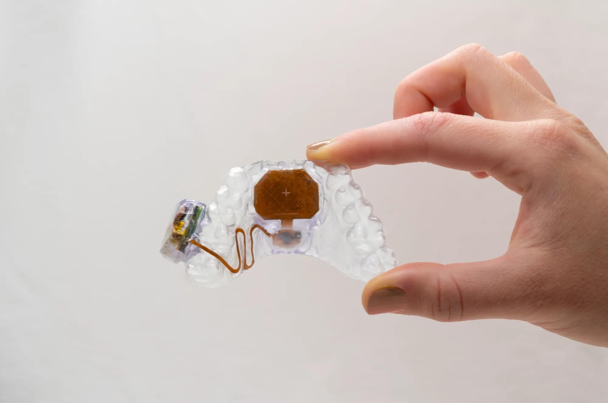 ARRIVA IL MOUSE CHE SI MANOVRA CON LA LINGUA PER CHI È PARALIZZATO