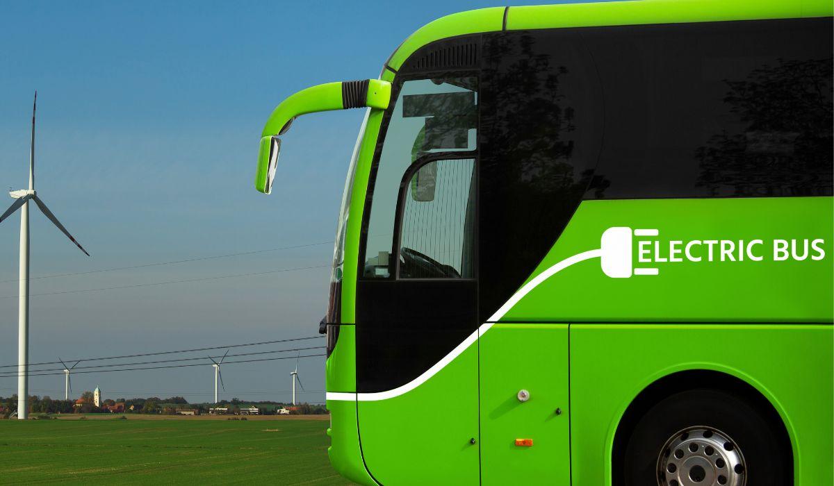 I BUS IN CITTÀ DIVENTANO ELETTRICI: LE PRIME FLOTTE URBANE A ZERO EMISSIONI