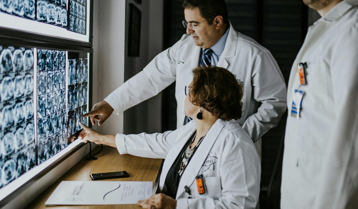 PER LA PRIMA VOLTA SI È RIUSCITI A CURARE LA MALATTIA DI HUNTINGTON