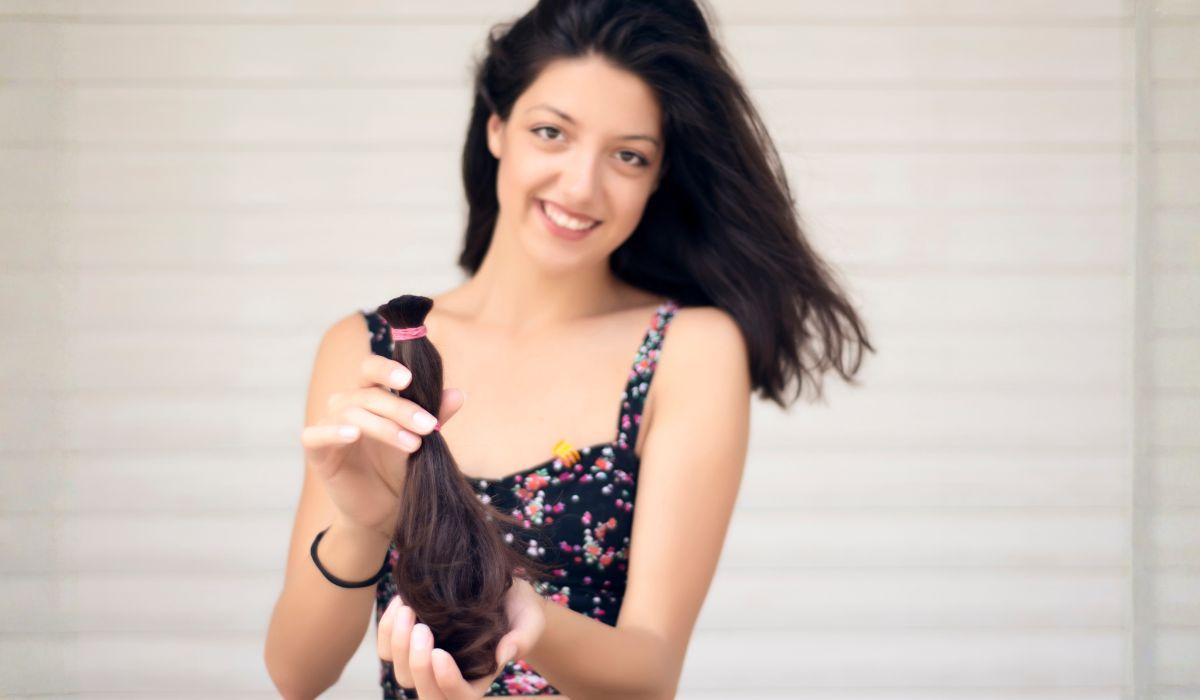 DALL'ITALIA PER I RAGAZZI DI CRANS-MONTANA: LE PERSONE DONANO I LORO CAPELLI