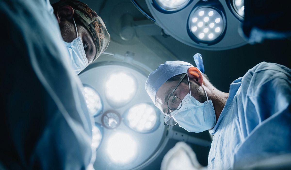 SENZATETTO DI 25 ANNI MUORE E LASCIA I SUOI ORGANI PER SALVARE ALTRE VITE