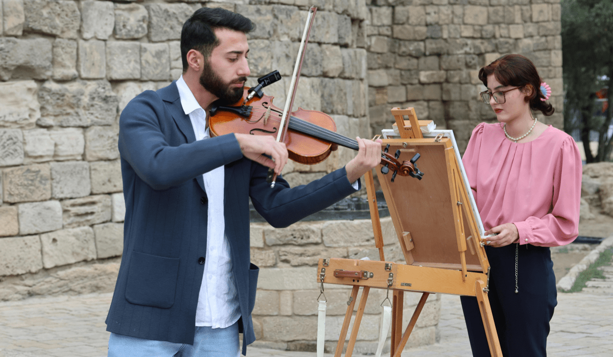 IL PRIMO SUSSIDIO PERMANENTE PER GLI ARTISTI: L'IRLANDA APRE LA STRADA