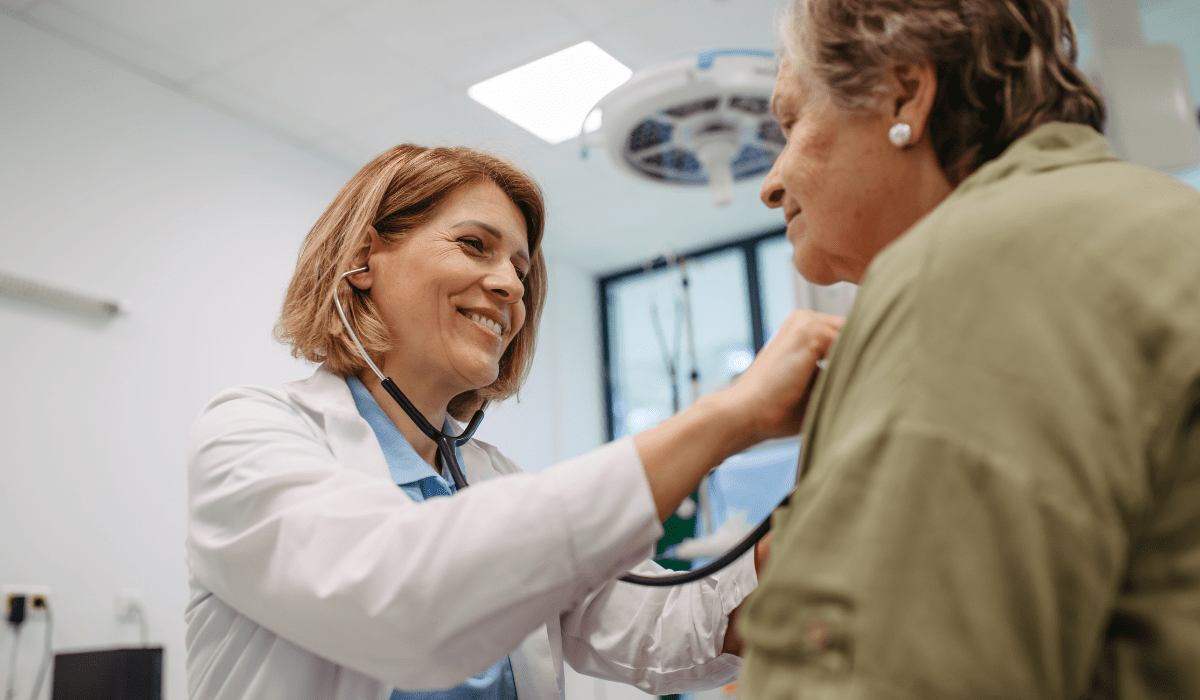 L’AMBULATORIO CHE CURA CHI NON PUÒ PERMETTERSELO