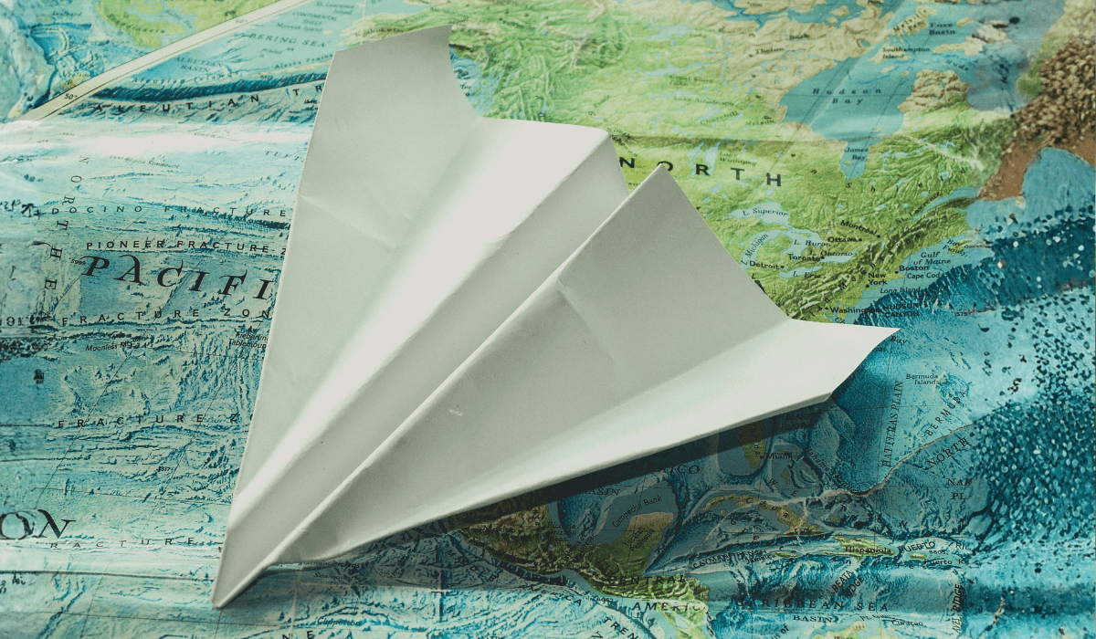 L’AEREO DI CARTA PIÙ GRANDE MAI COSTRUITO È ITALIANO